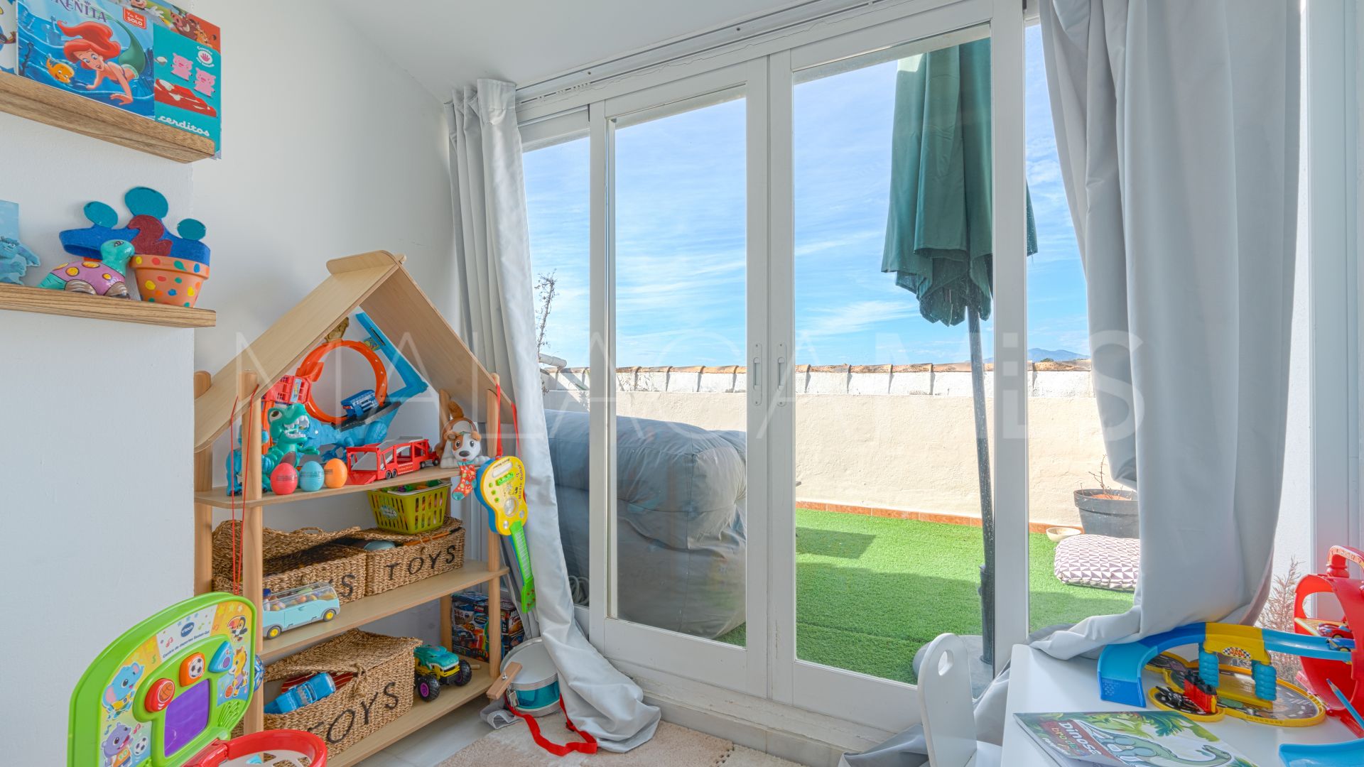 Duplex penthouse for sale in Costa Nagüeles II