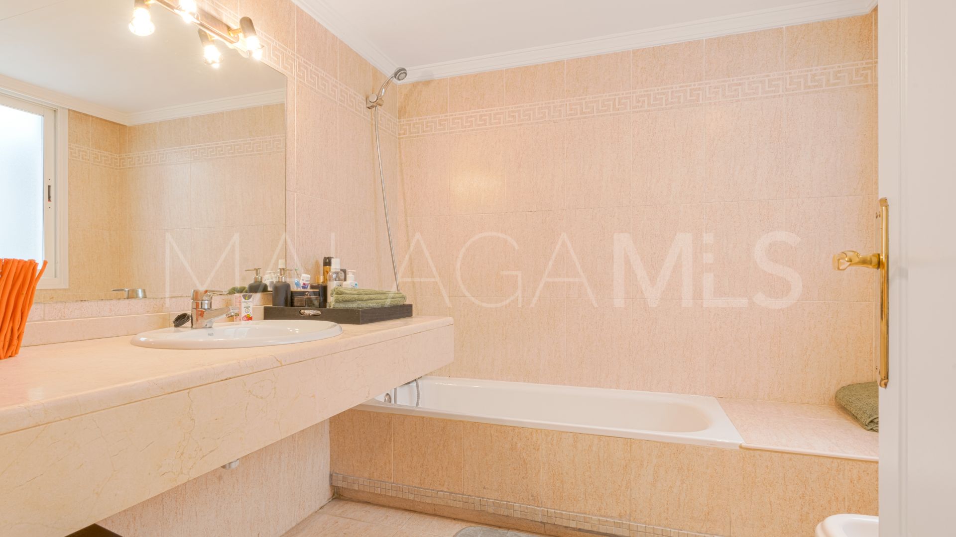 Duplex penthouse for sale in Costa Nagüeles II