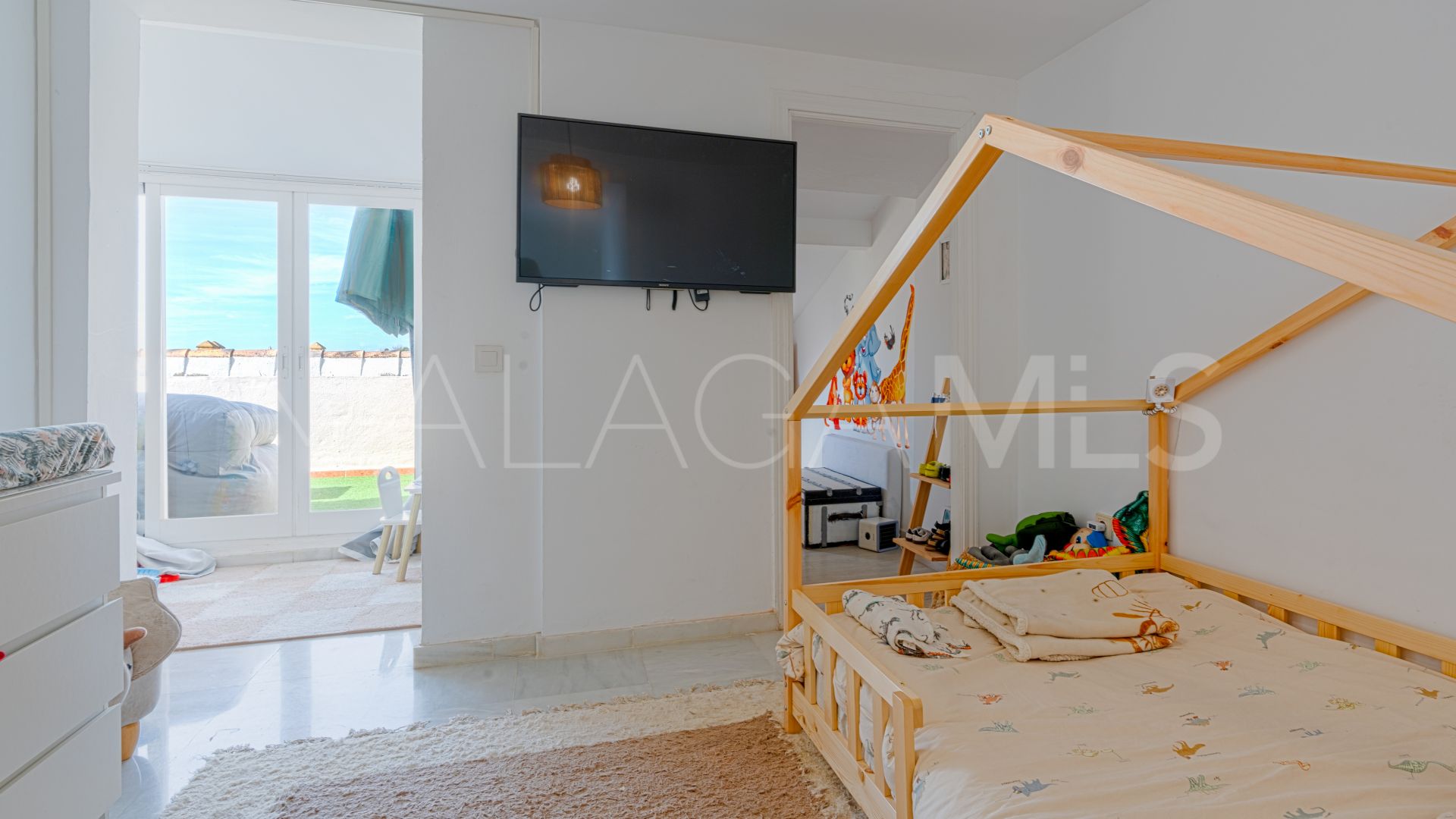 Duplex penthouse for sale in Costa Nagüeles II