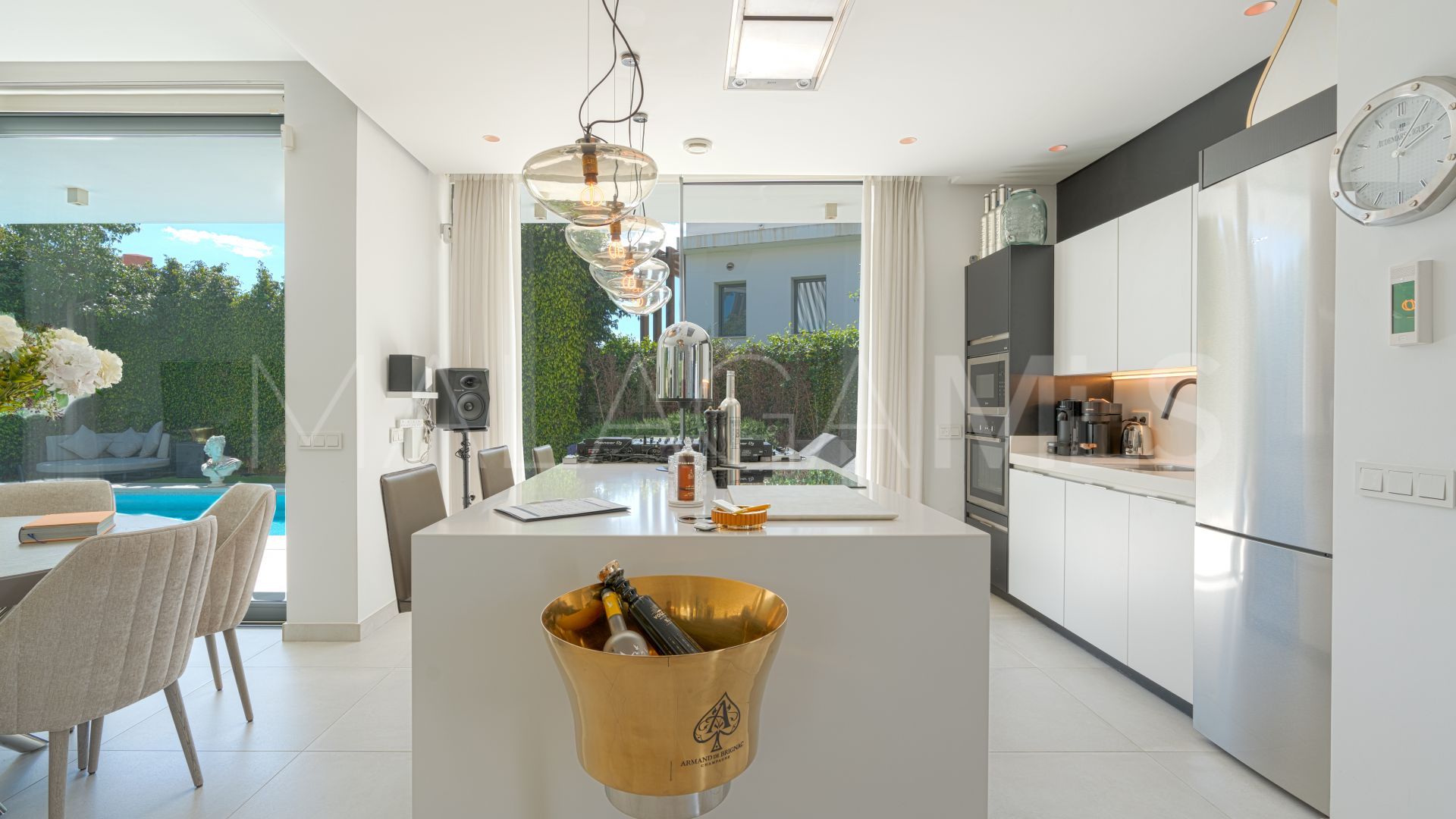 Villa for sale in Nueva Atalaya