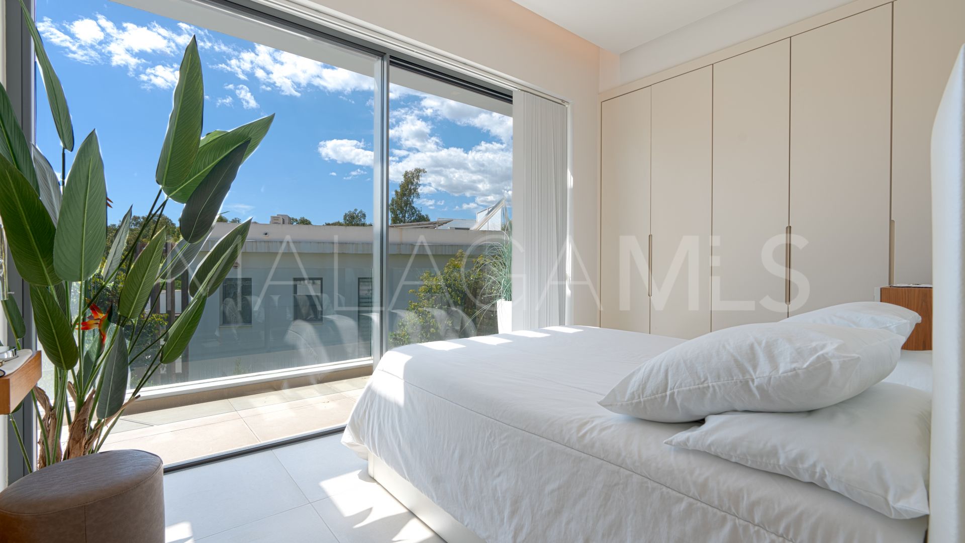 Villa for sale in Nueva Atalaya