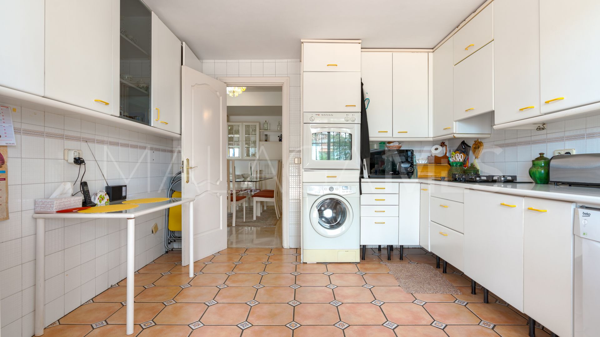 Villa for sale in Valdeolletas