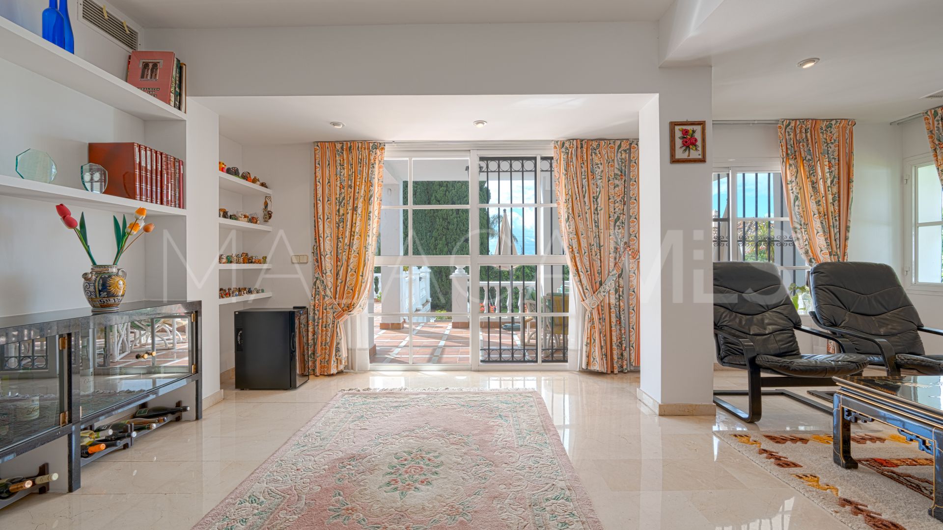 Villa for sale in Valdeolletas