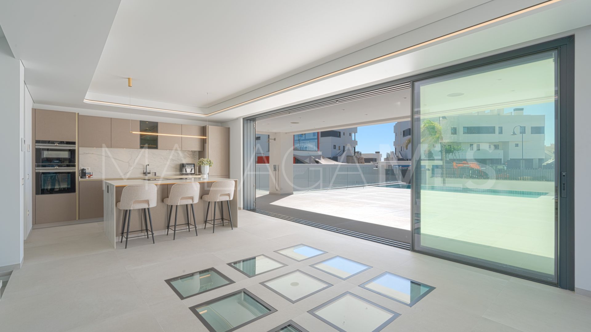Villa for sale in Cala de Mijas