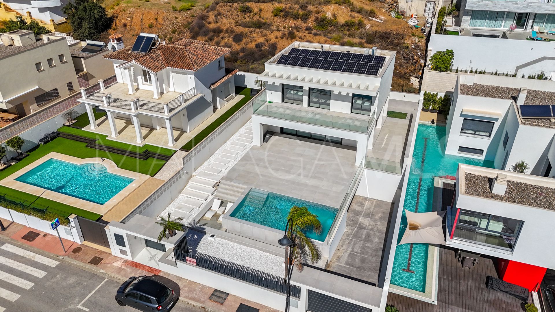 Villa for sale in Cala de Mijas