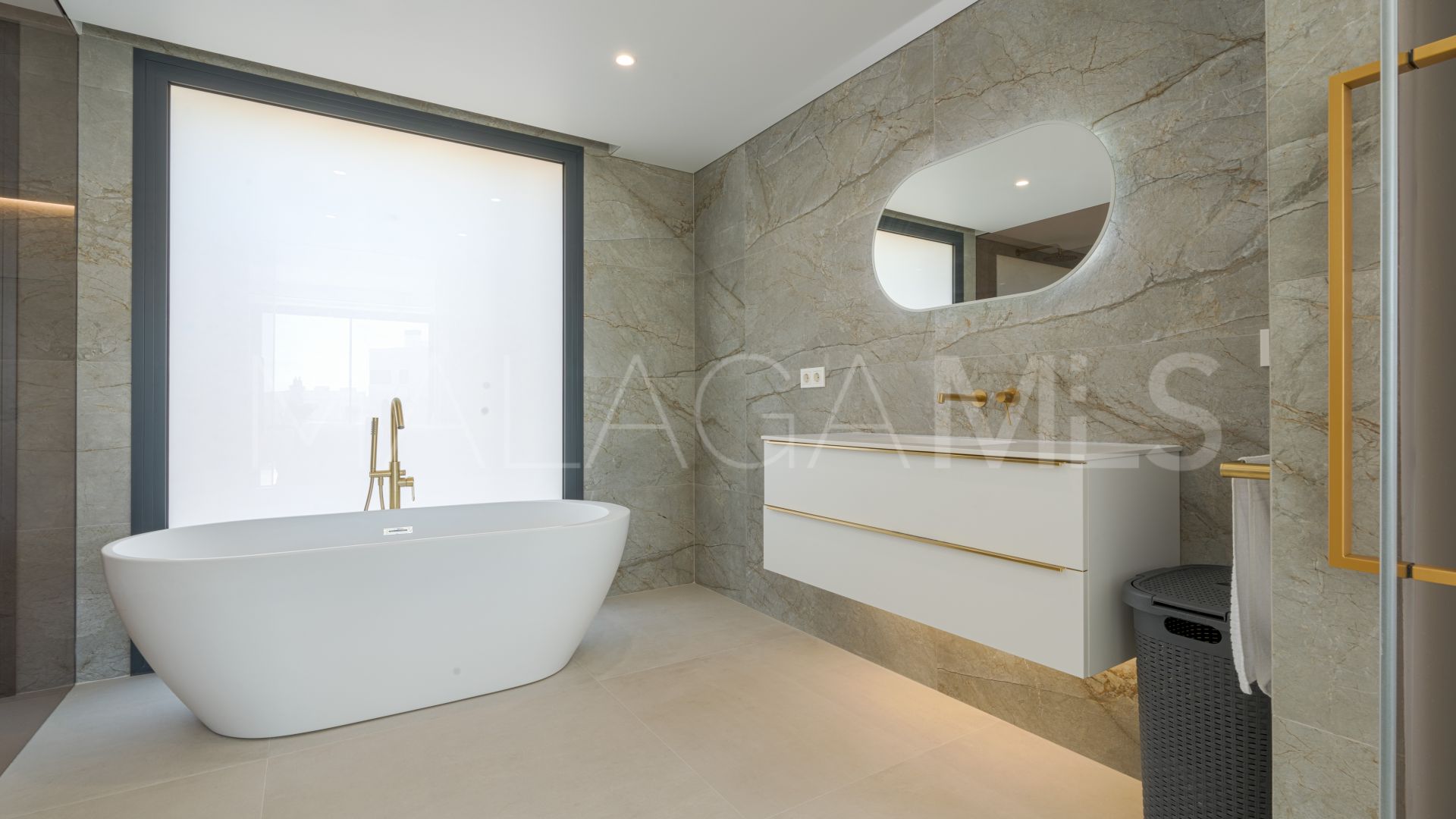 Villa for sale in Cala de Mijas
