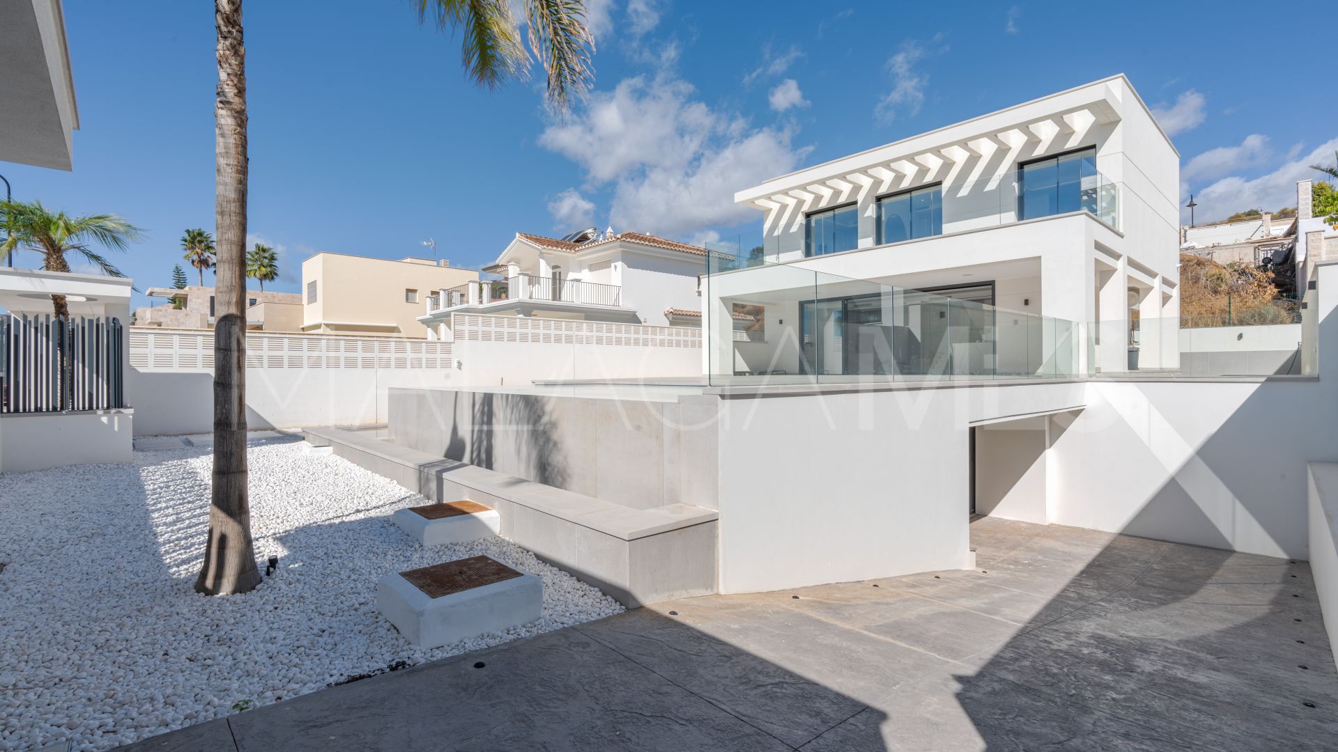 Villa for sale in Cala de Mijas