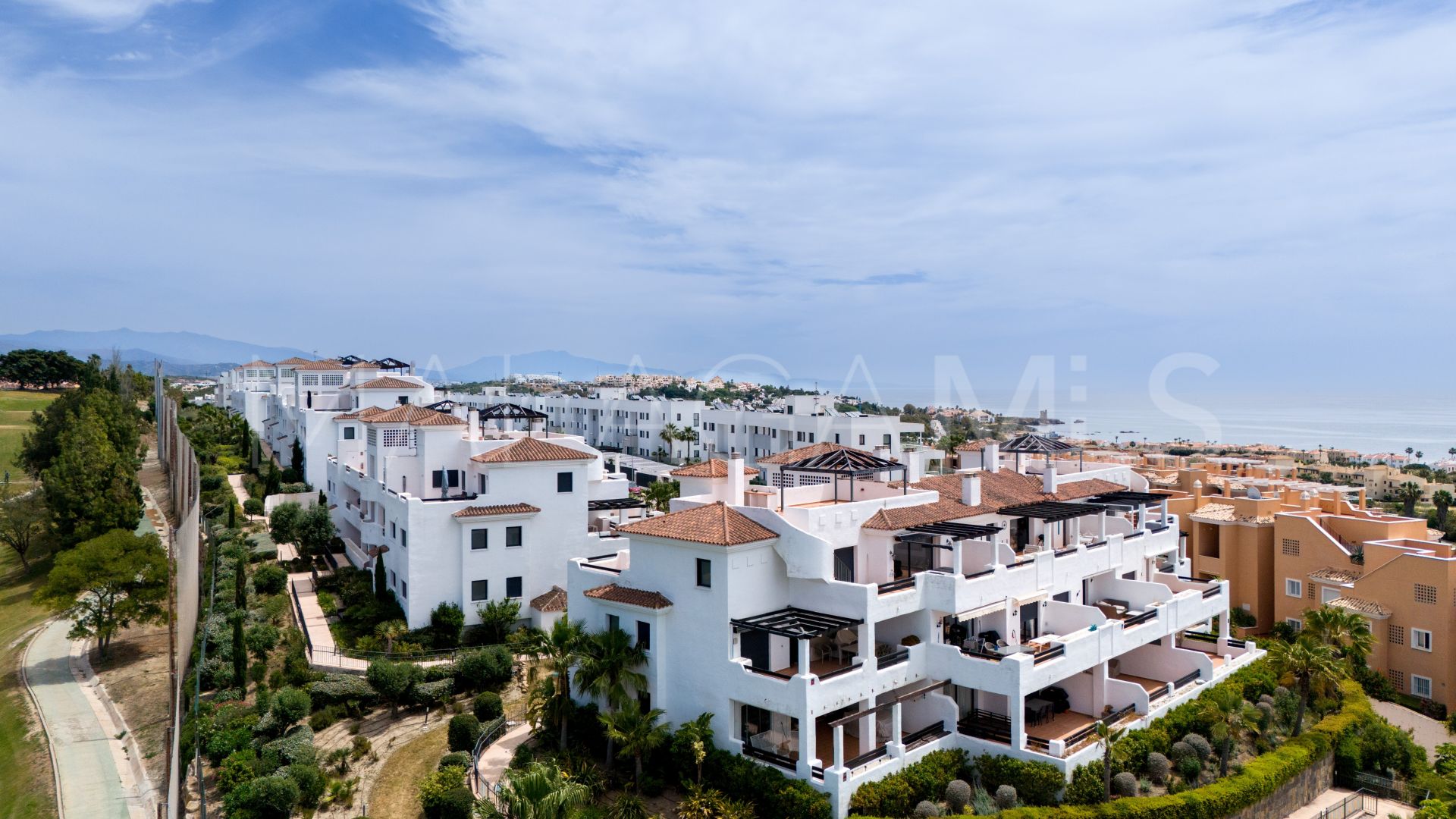 Se vende duplex in Casares