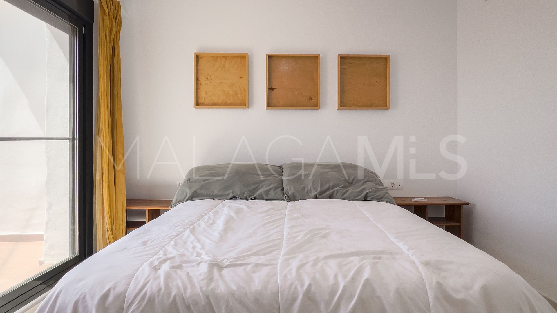 Se vende duplex in Casares