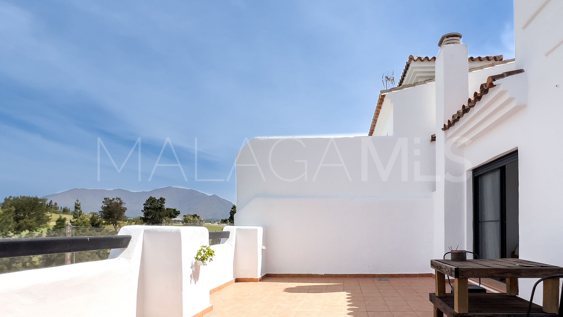 Se vende duplex in Casares