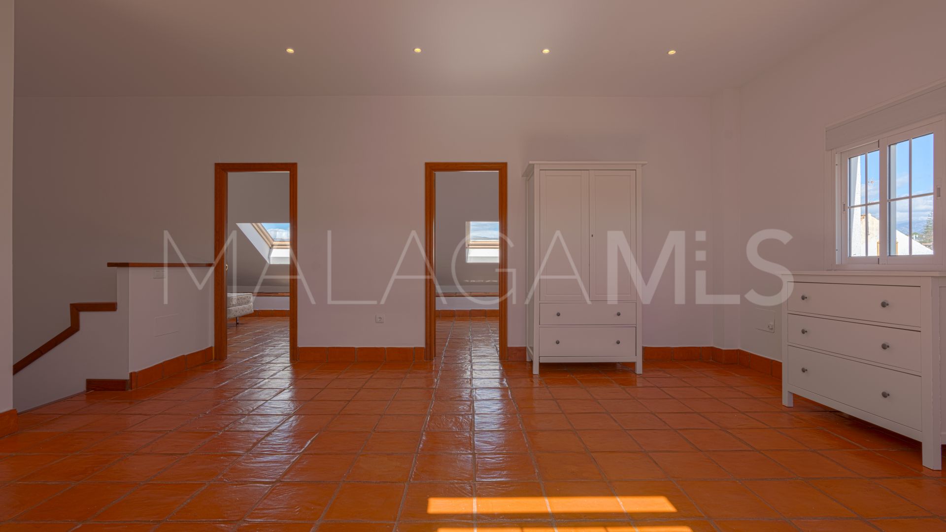 Parhus for sale in S. Pedro Centro