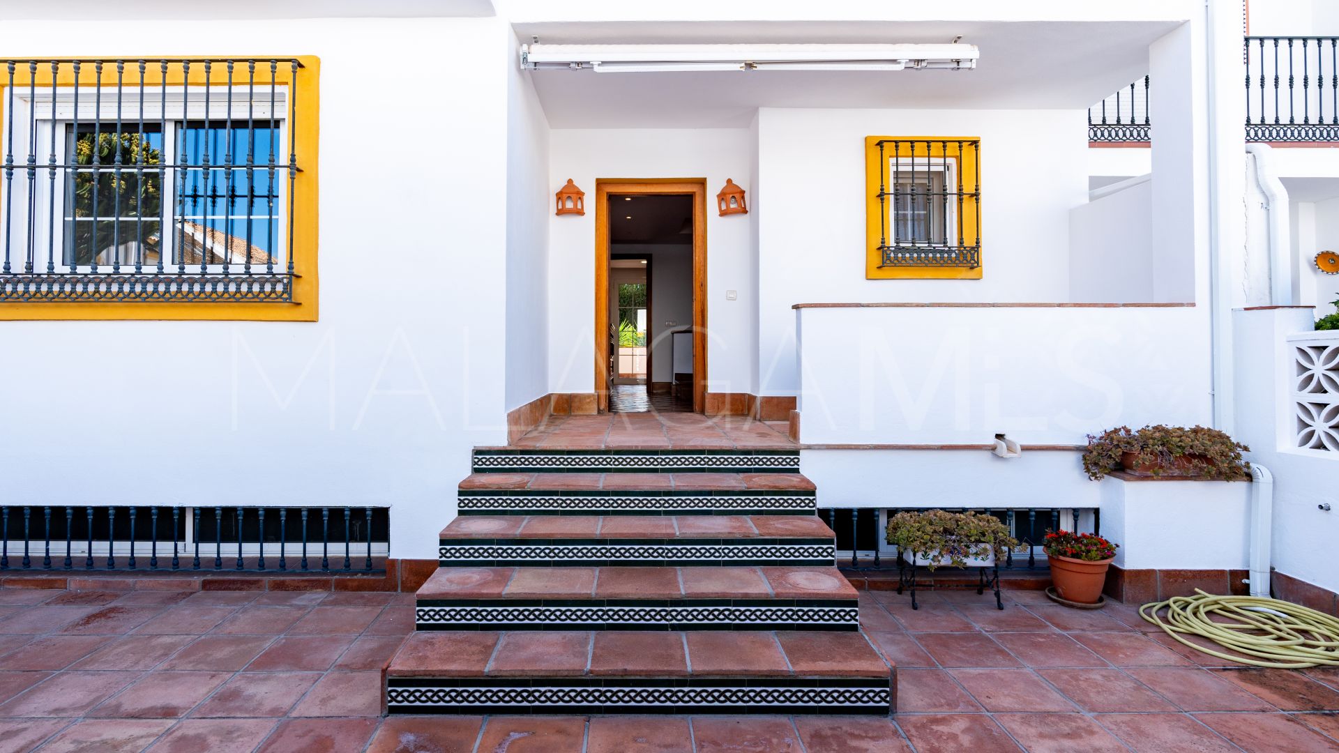 Parhus for sale in S. Pedro Centro