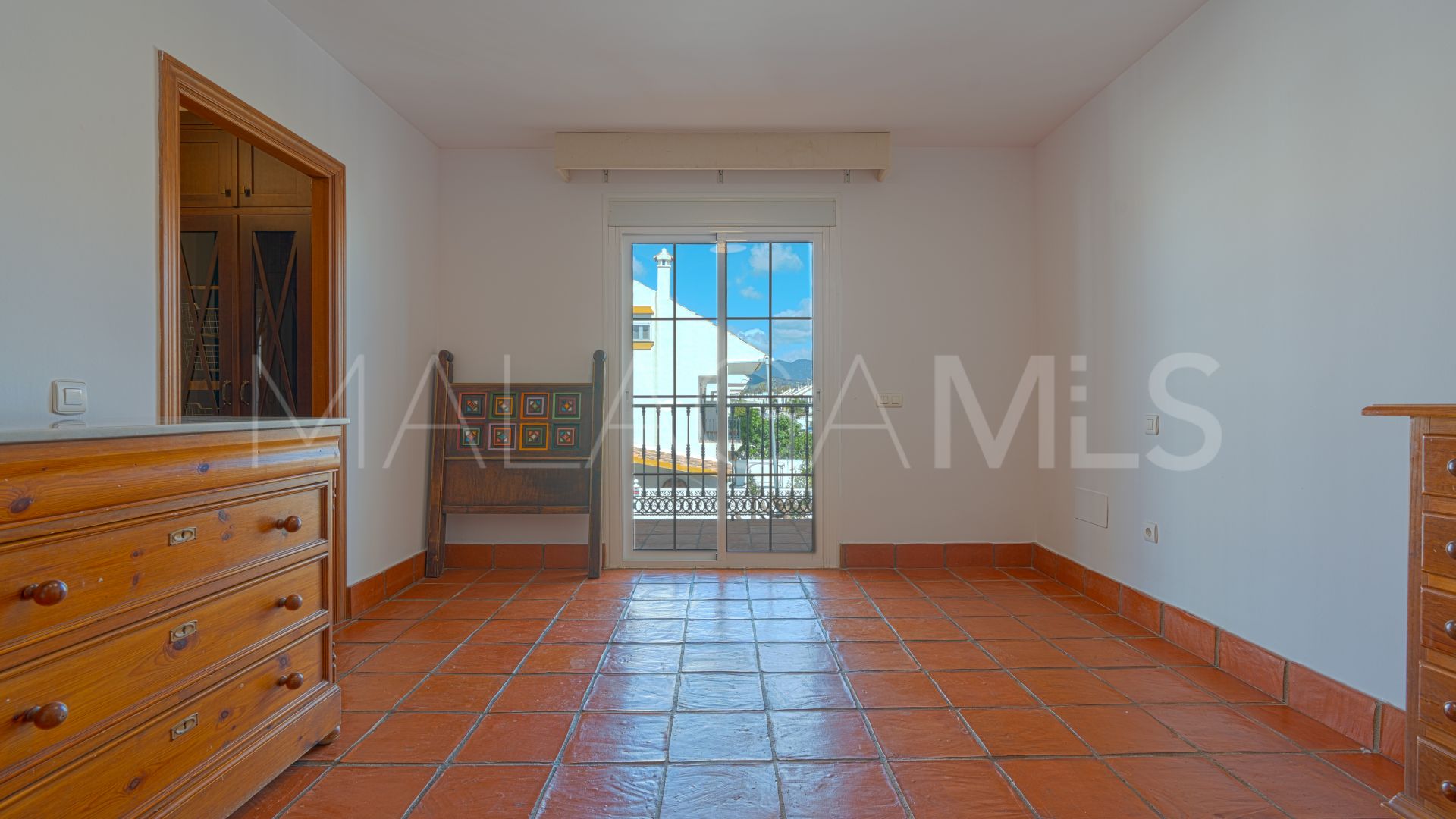 Parhus for sale in S. Pedro Centro