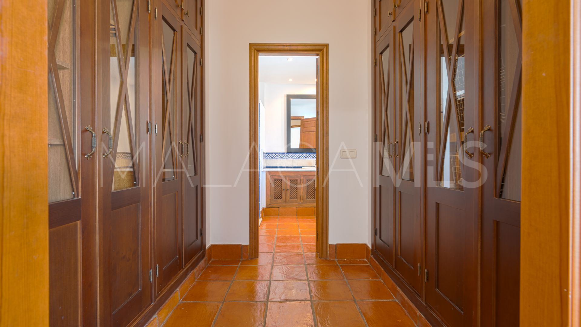 Parhus for sale in S. Pedro Centro