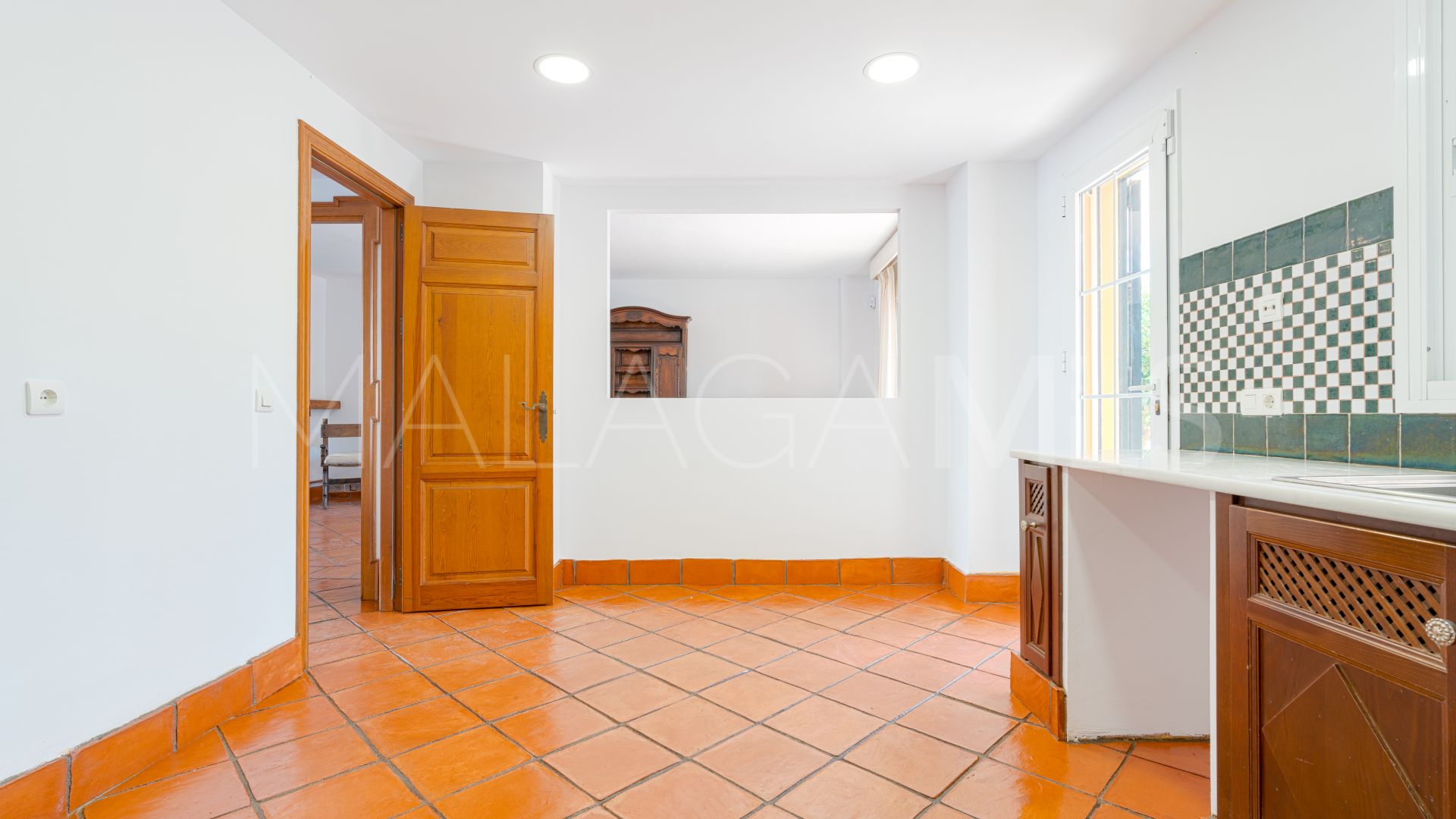 Parhus for sale in S. Pedro Centro