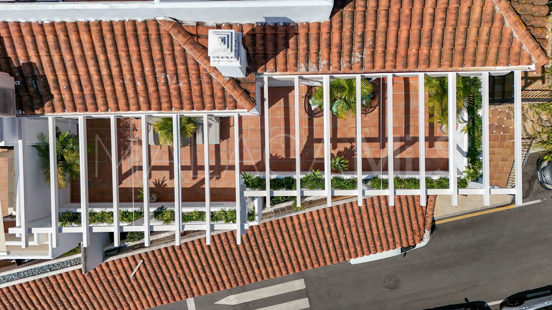 Lägenhet for sale in Benahavis Centro