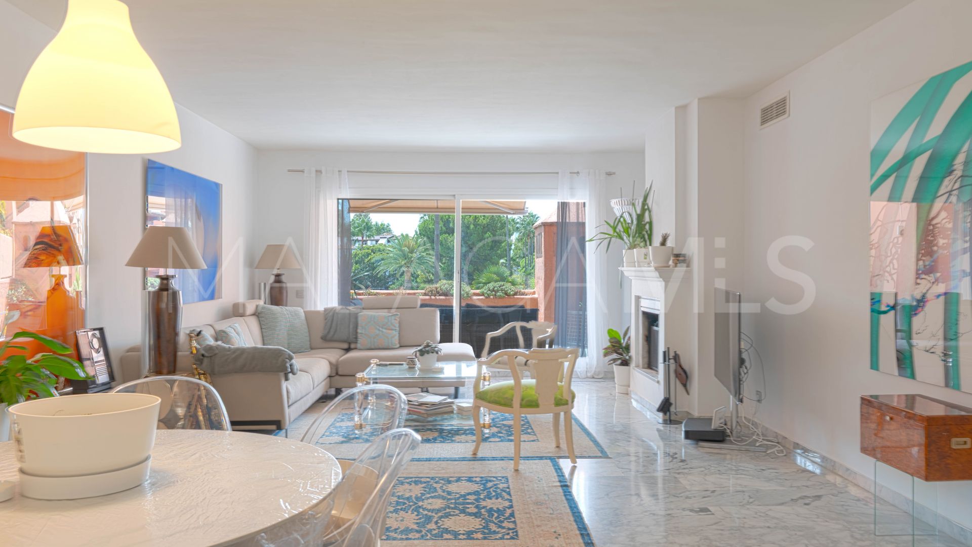 Apartment with 3 bedrooms for sale in Guadalmina Baja