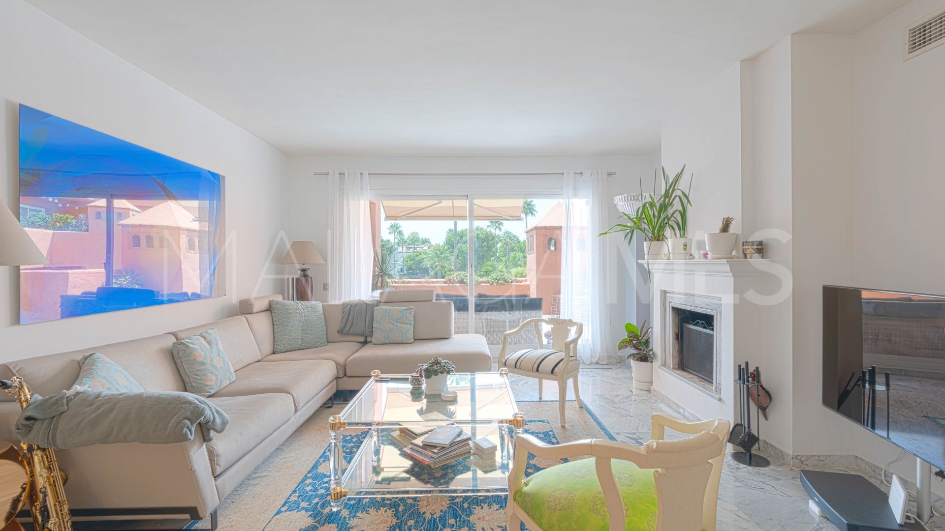 Apartment with 3 bedrooms for sale in Guadalmina Baja