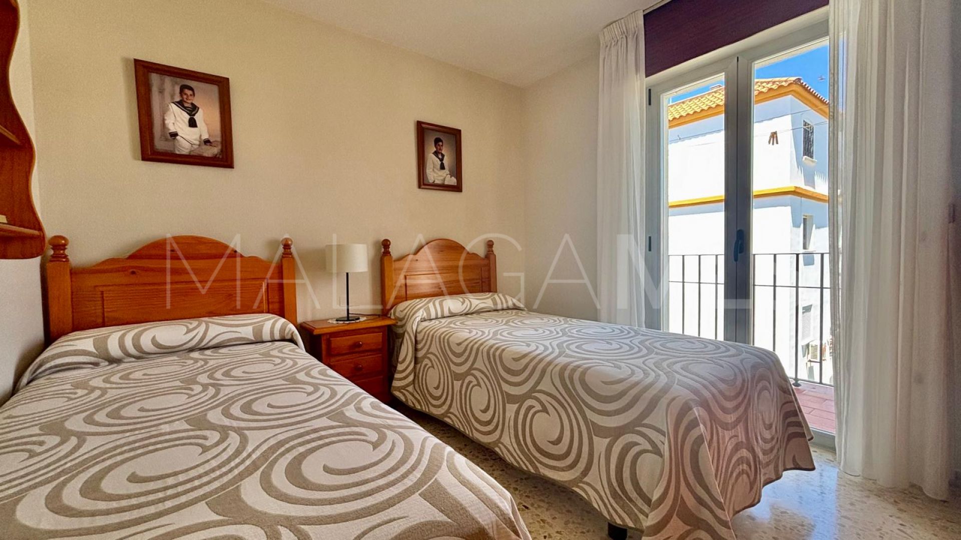 Zweistöckiges penthouse for sale in Estepona Centre