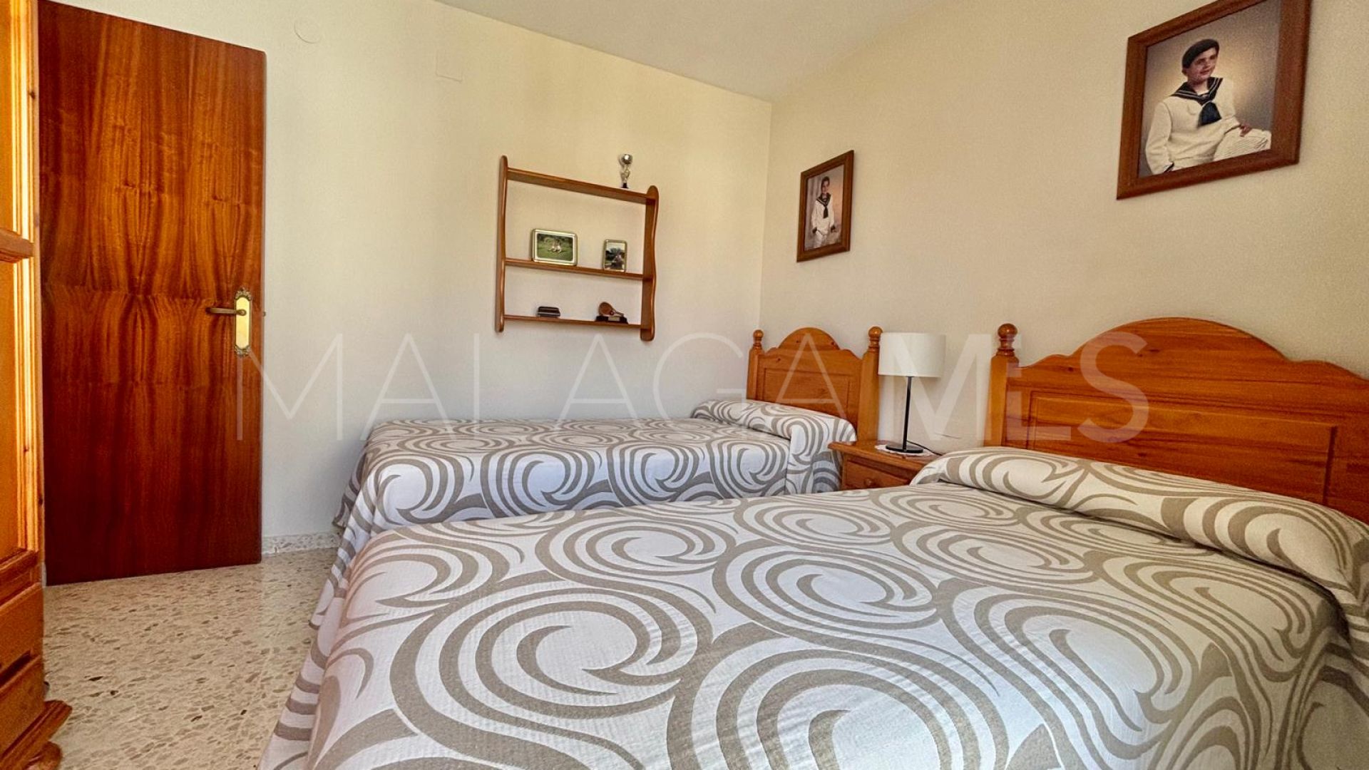 Zweistöckiges penthouse for sale in Estepona Centre