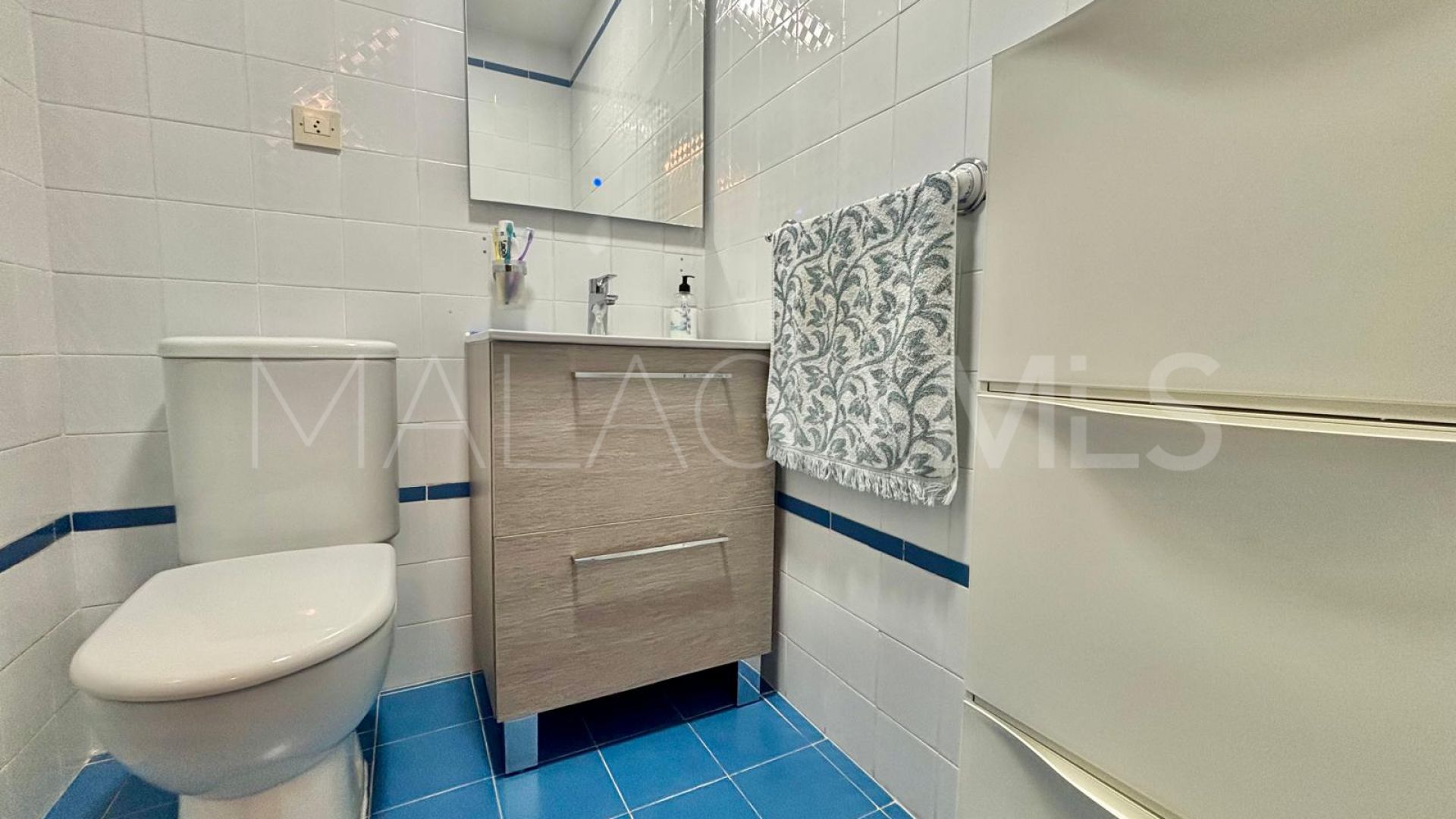 Zweistöckiges penthouse for sale in Estepona Centre