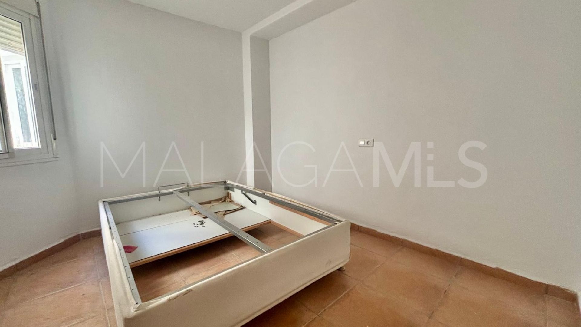 Atico duplex for sale in Estepona Casco Antiguo with 4 bedrooms
