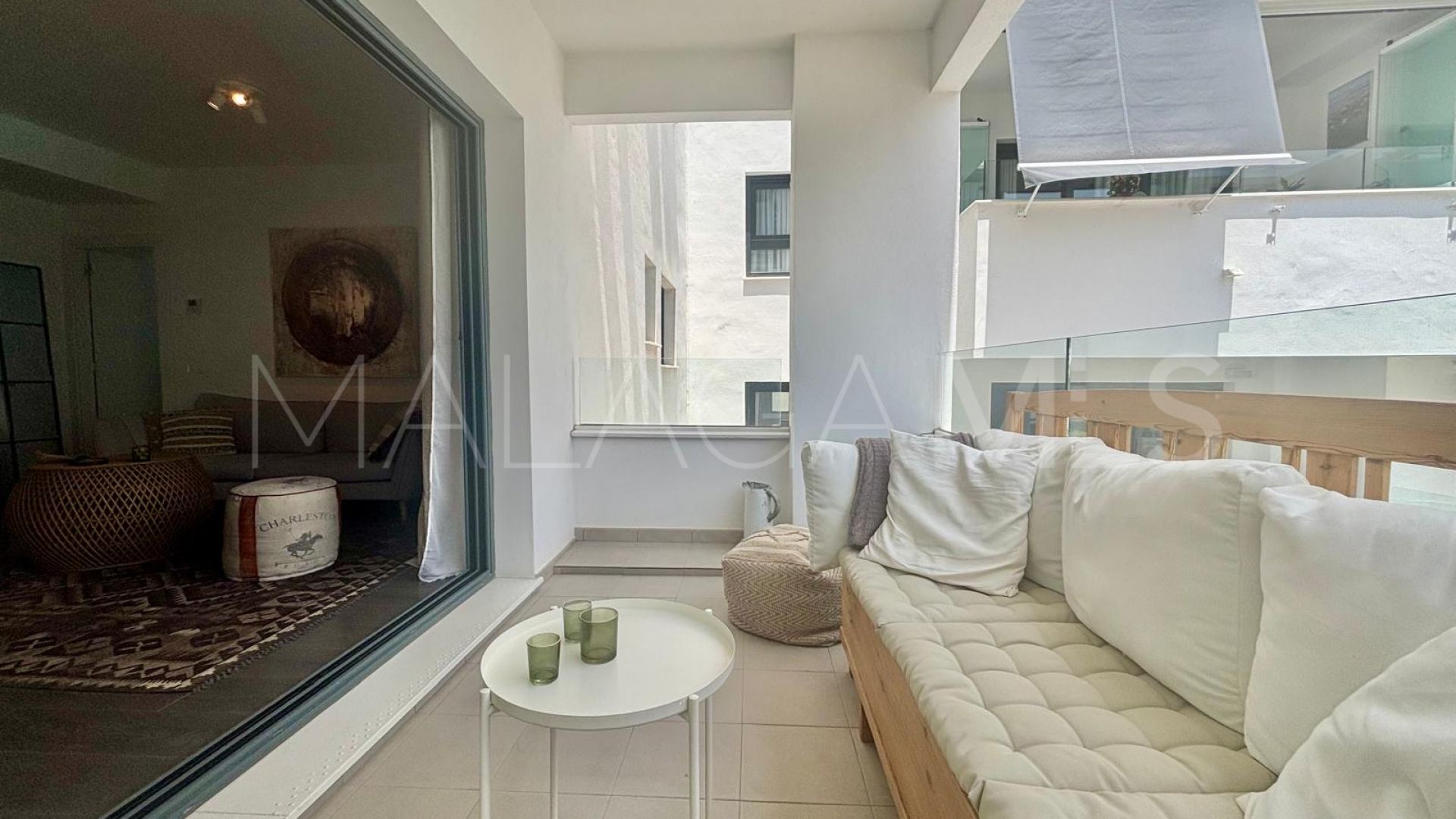 For sale apartment in Estepona Centre with 2 bedrooms