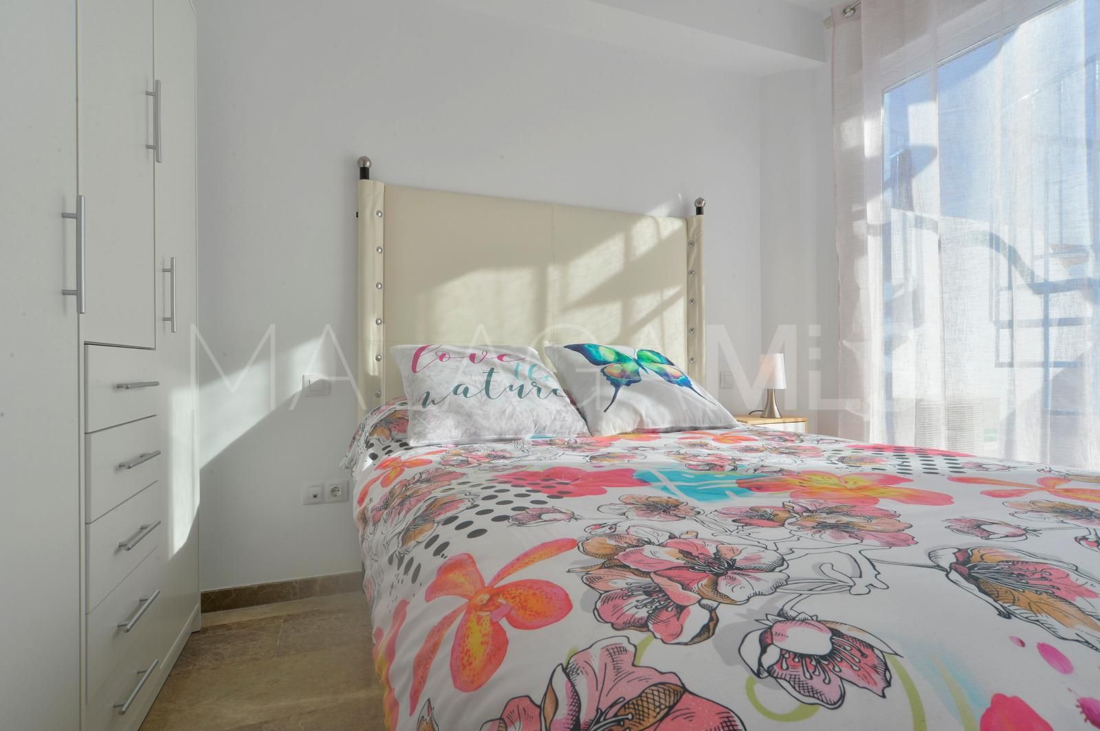 Buy atico duplex de 2 bedrooms in Estepona Oeste