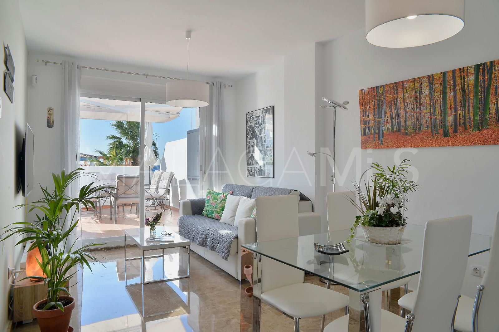 Buy atico duplex de 2 bedrooms in Estepona Oeste