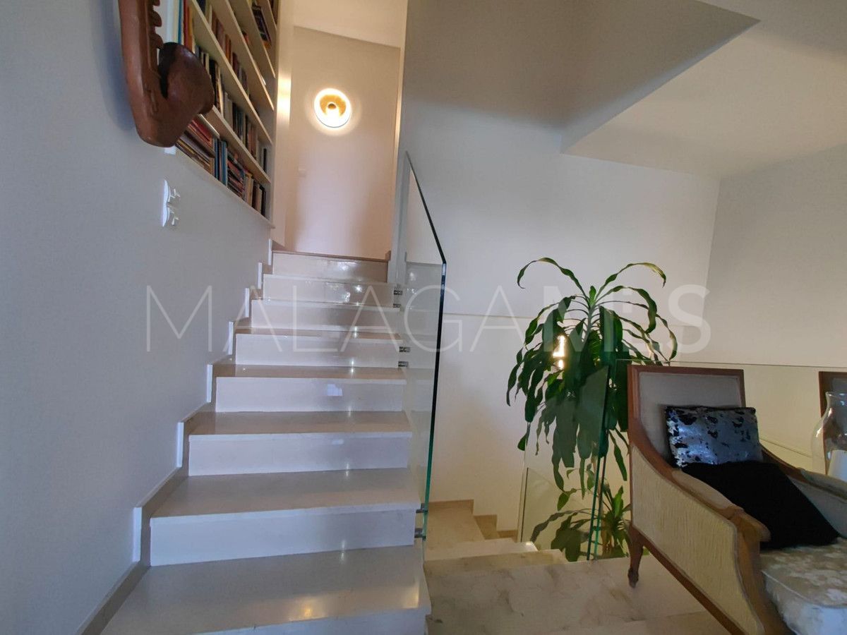 Ground floor duplex for sale in Seghers