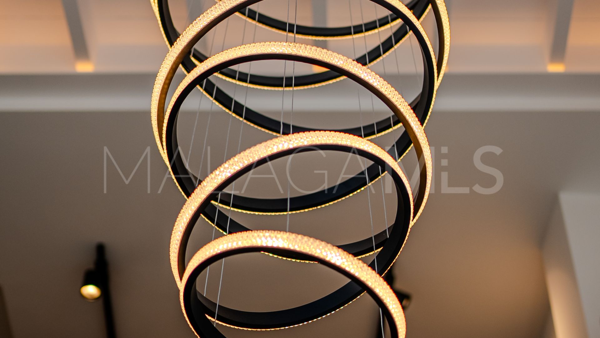 Buy adosado de 3 bedrooms in Estepona Casco Antiguo