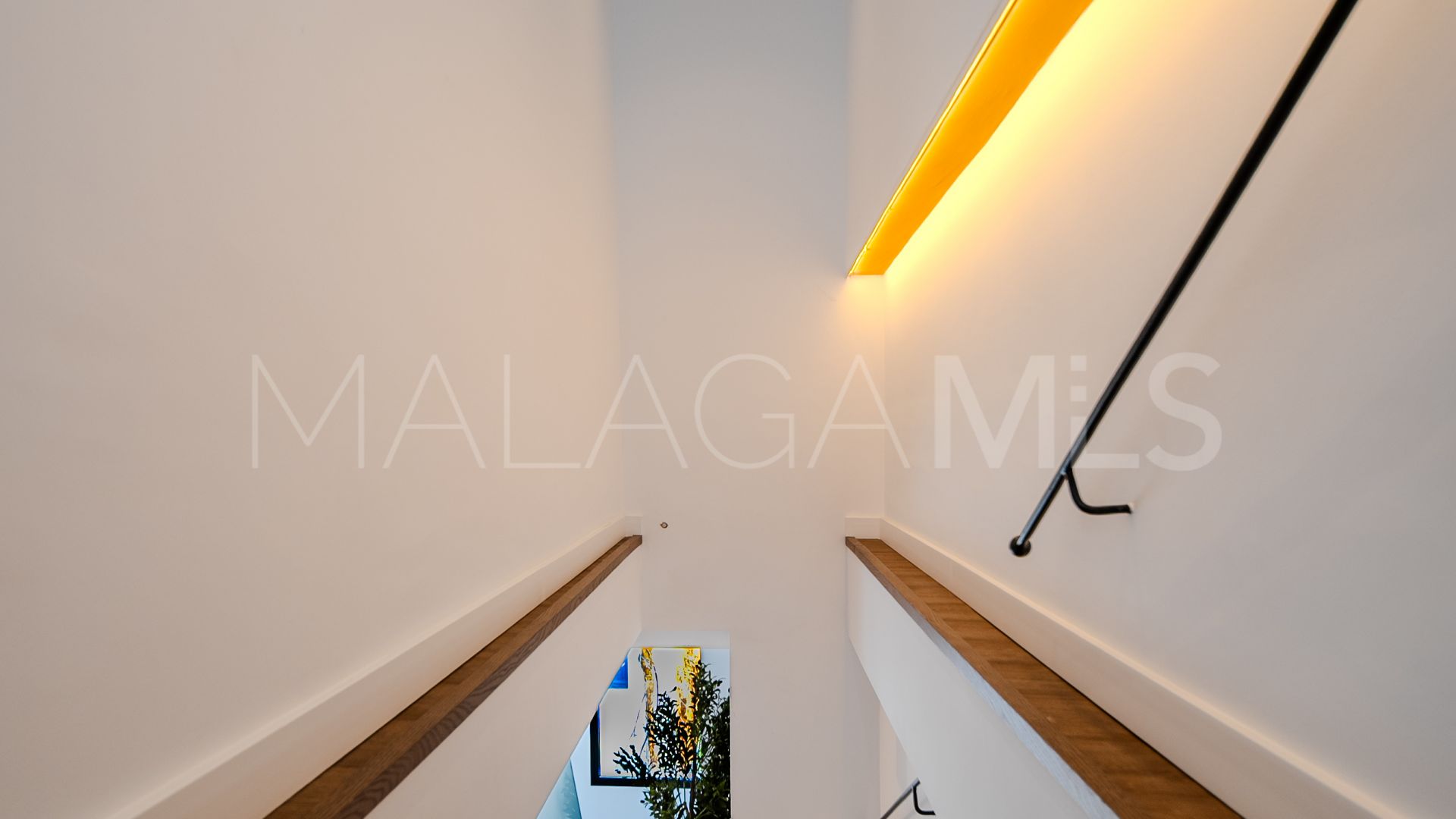 Buy adosado de 3 bedrooms in Estepona Casco Antiguo