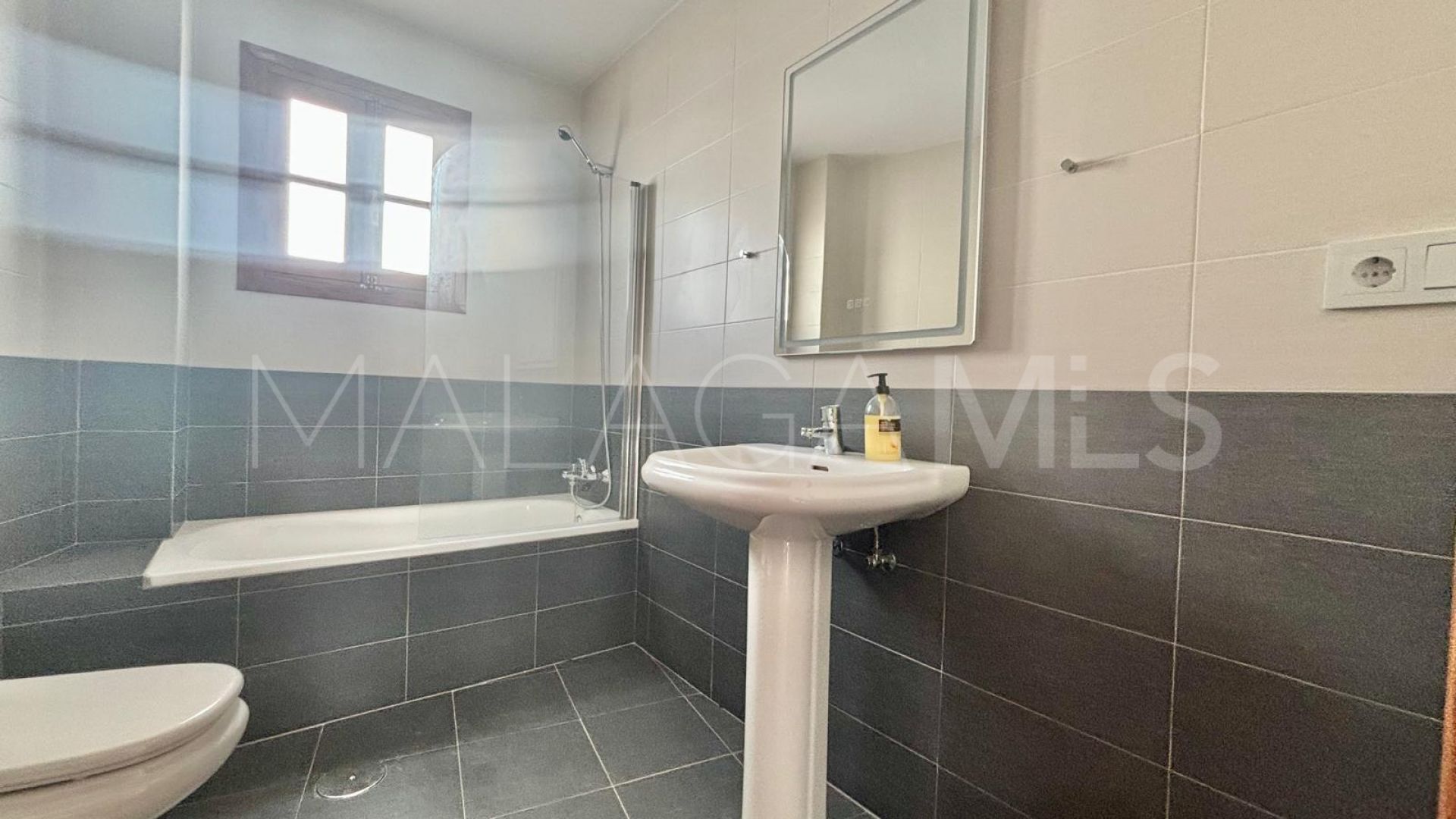 Town house in Estepona Old Town for sale