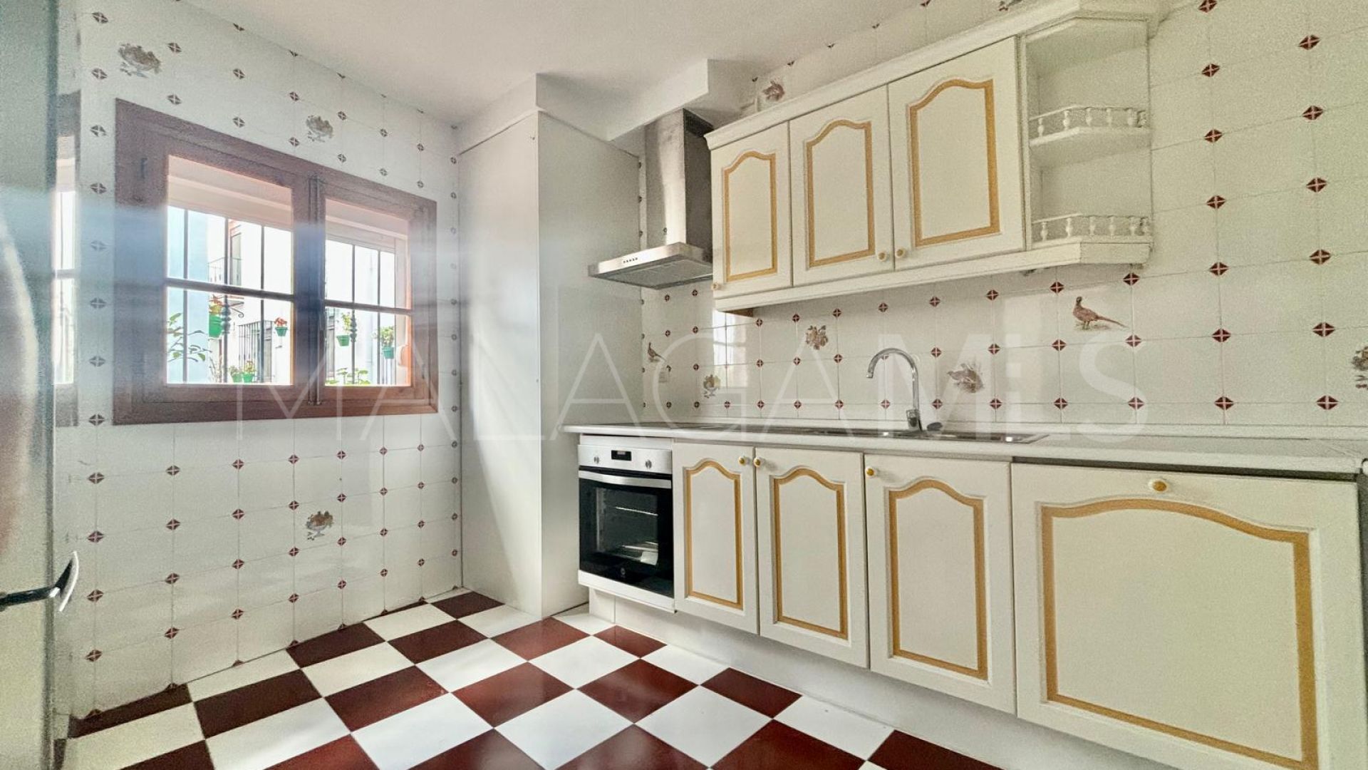 Town house in Estepona Old Town for sale