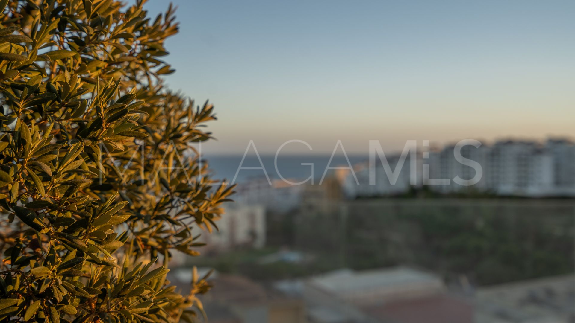 Estepona Centro, atico duplex with 2 bedrooms for sale