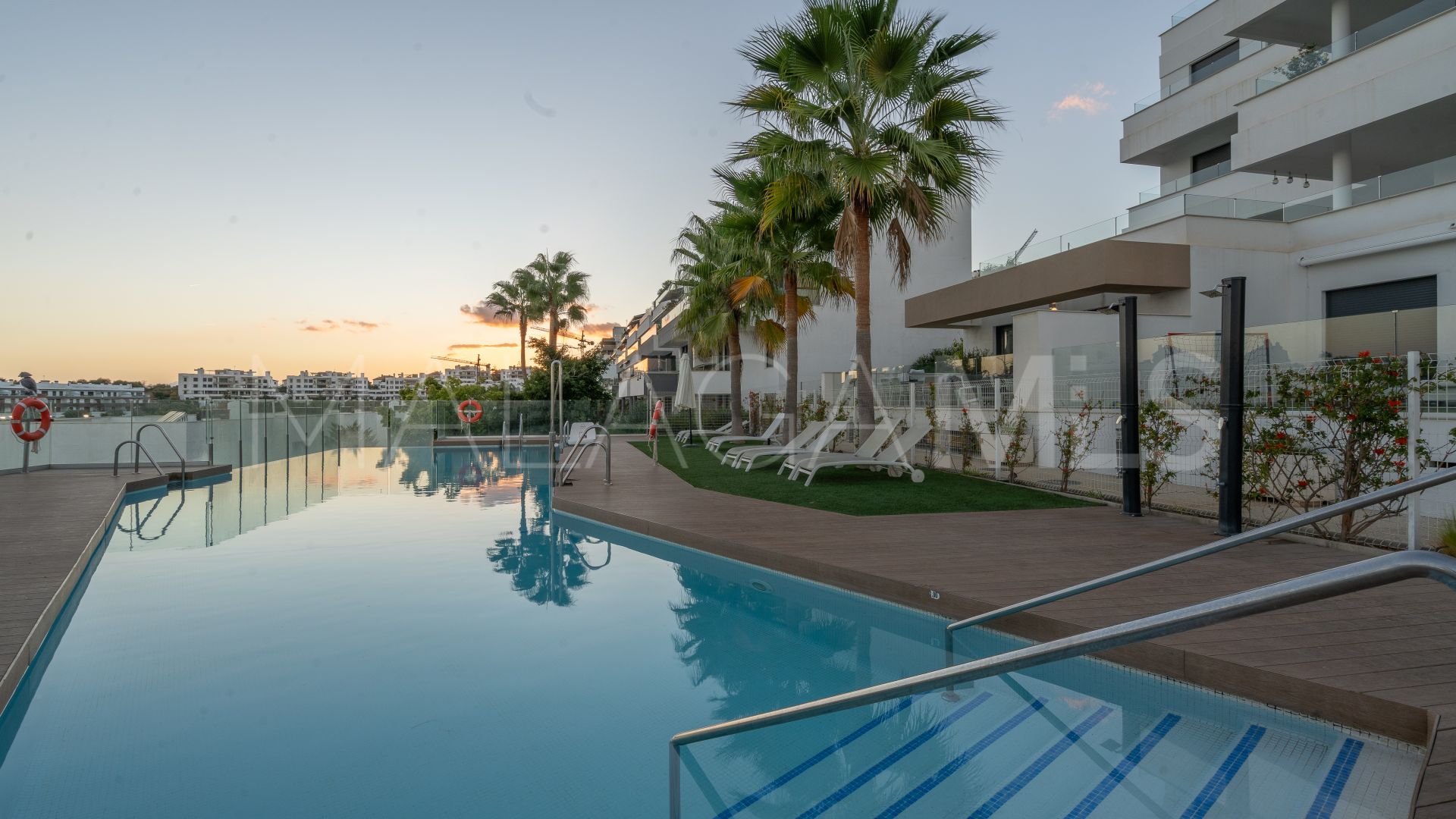 Estepona Centro, atico duplex with 2 bedrooms for sale