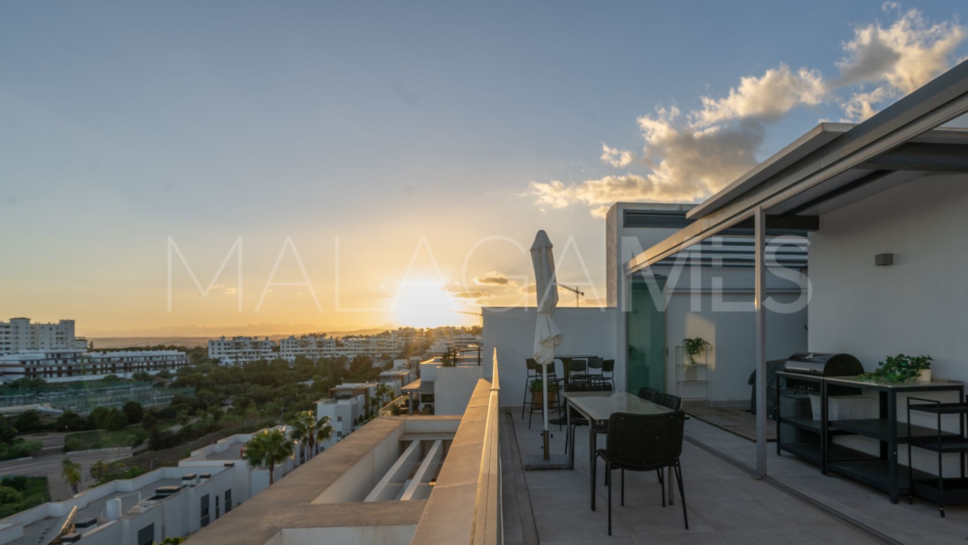 Estepona Centro, atico duplex with 2 bedrooms for sale