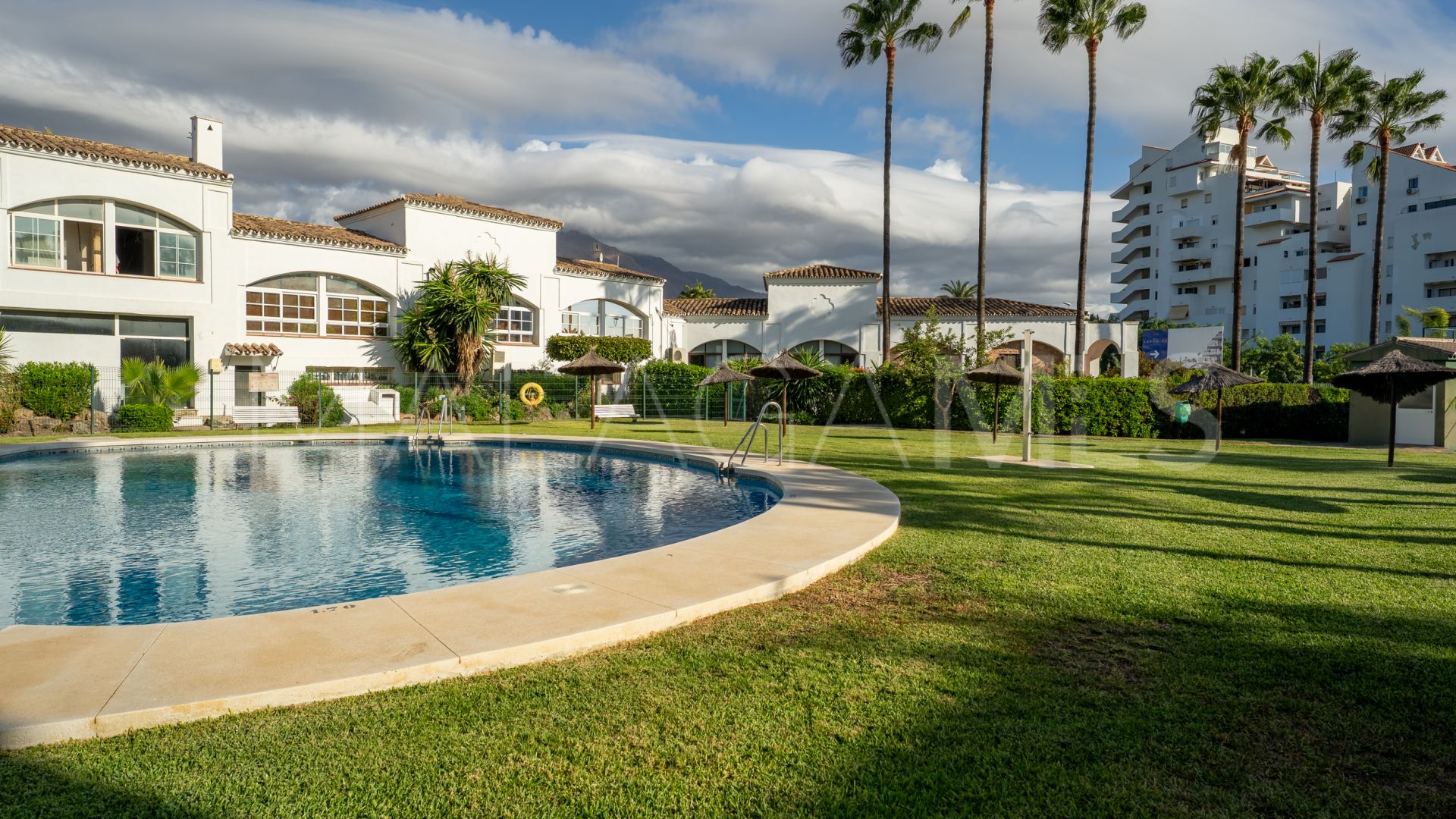 3 bedrooms town house for sale in Bahia Azul