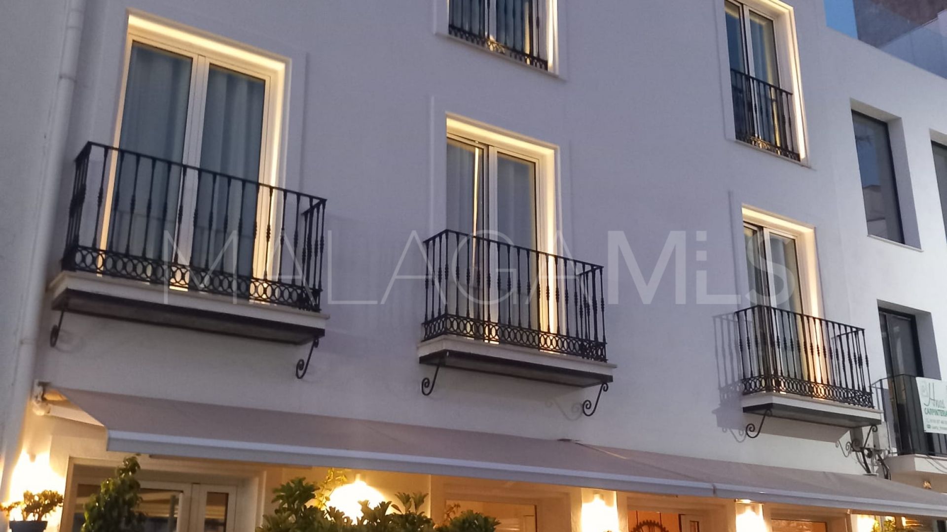 For sale hotel in Estepona Old Town