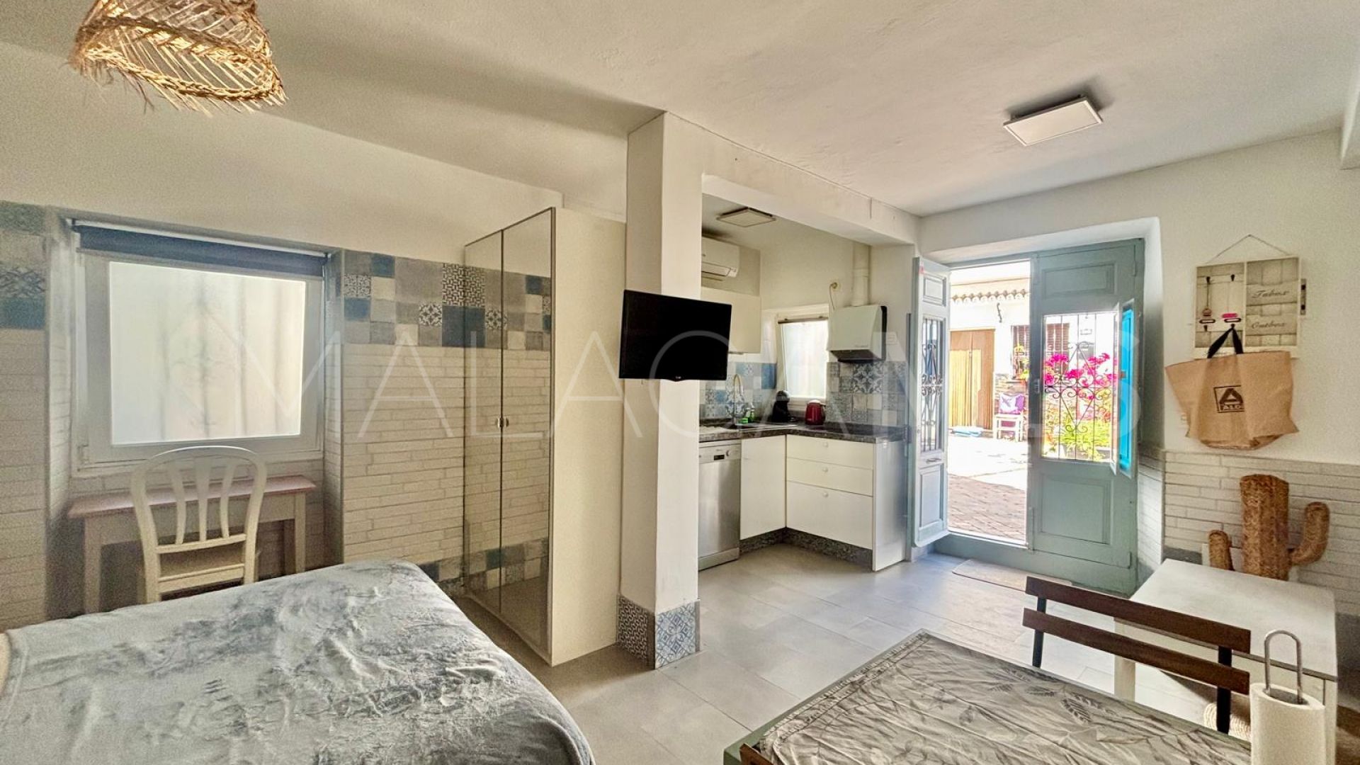 1 bedroom studio for sale in Estepona Old Town