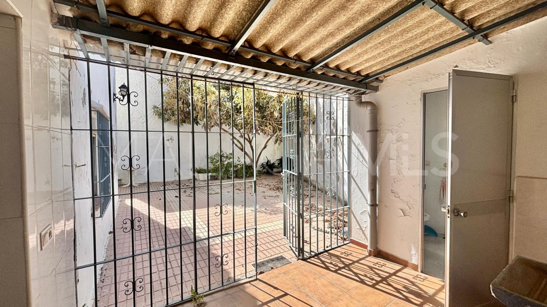 Radhus for sale in Estepona Old Town