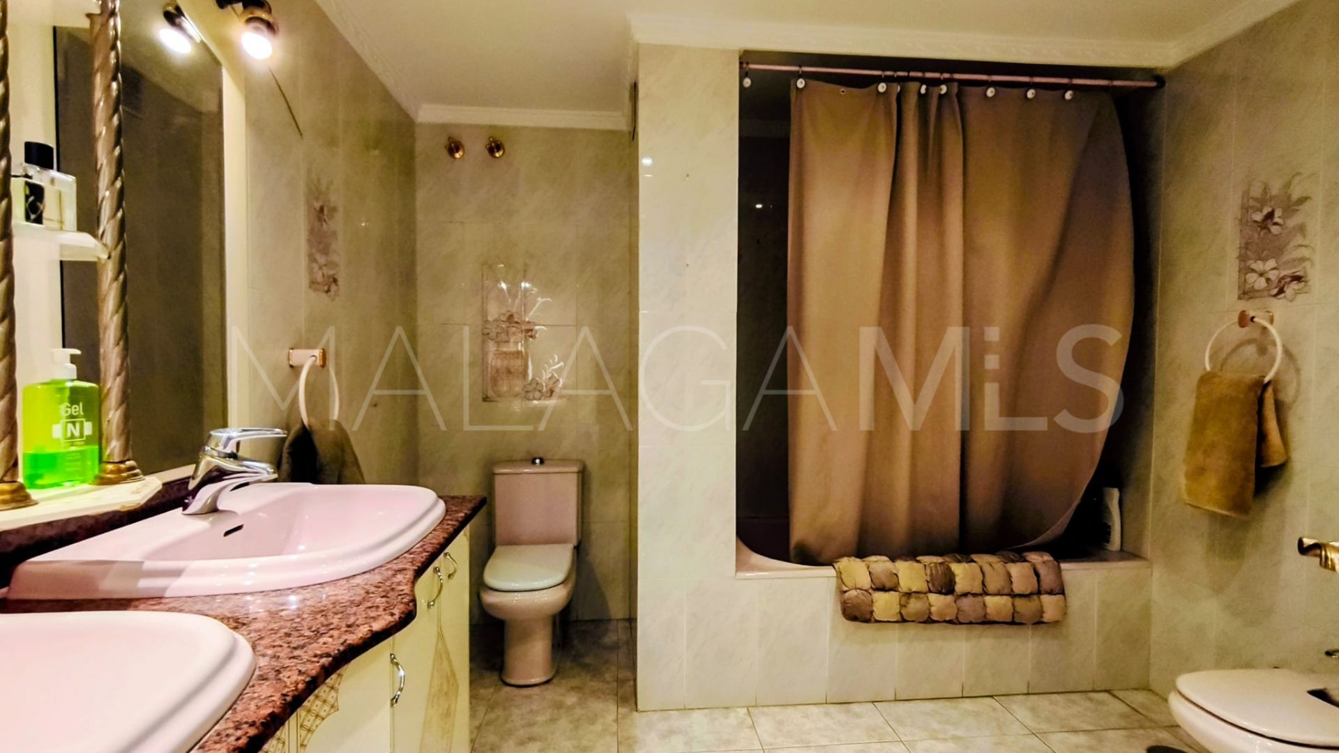 Penthaus for sale in Estepona Centre