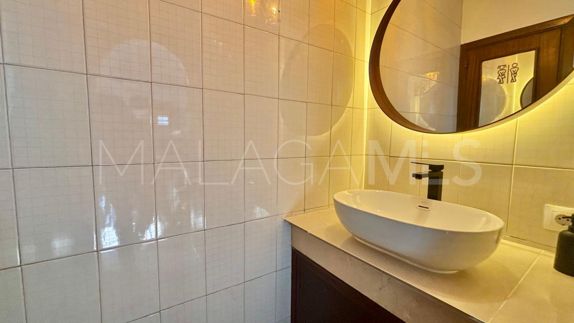 Town house for sale in Estepona Old Town with 2 bedrooms