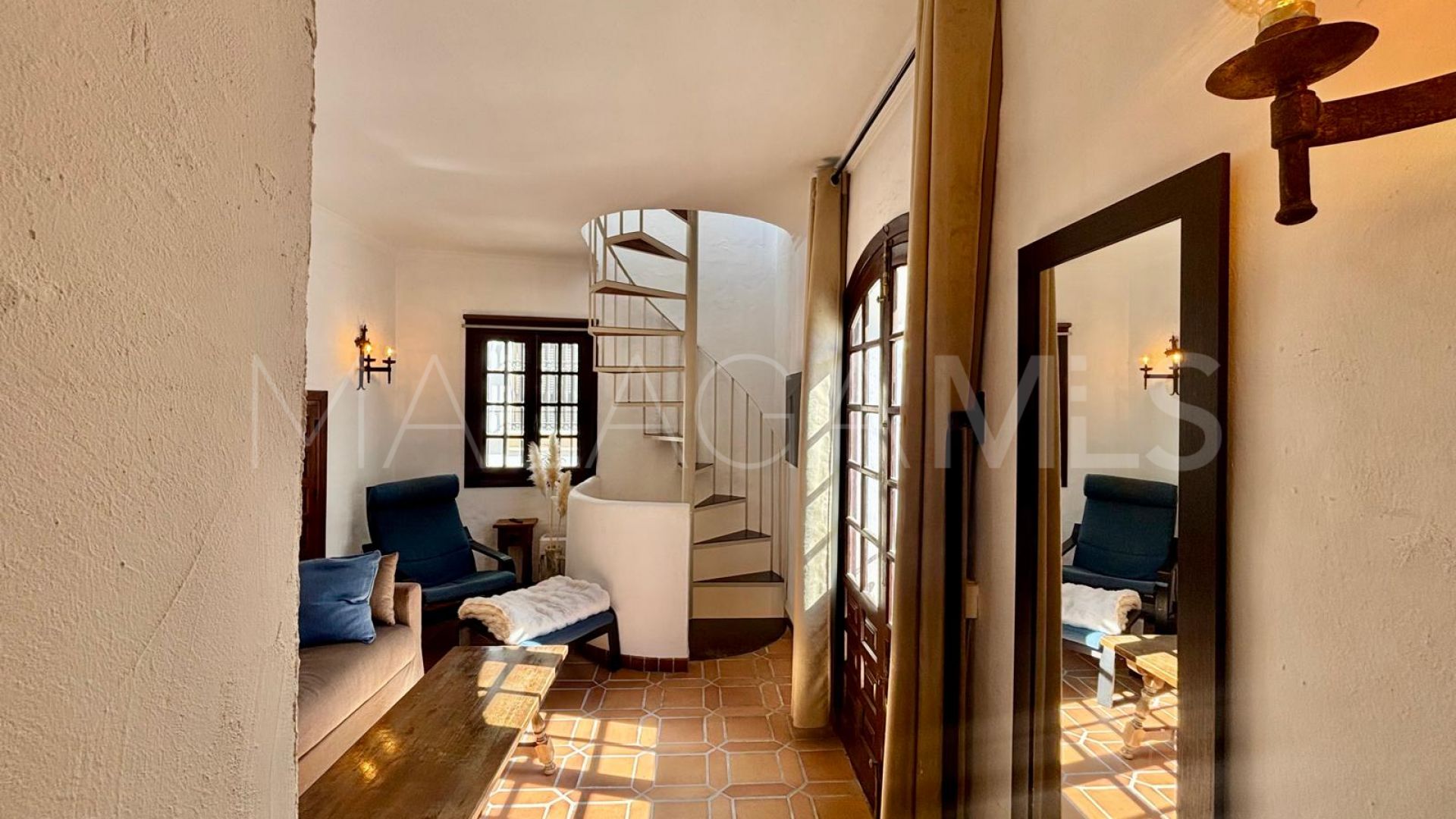Town house for sale in Estepona Old Town with 2 bedrooms