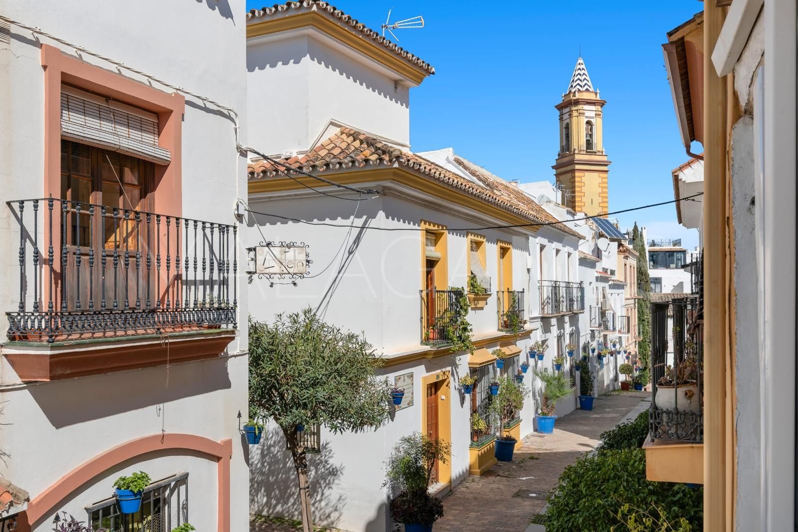 Buy Estepona Old Town 2 bedrooms town house