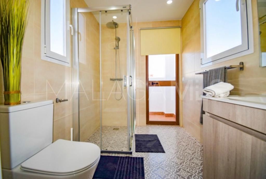 Tvåvånings takvåning for sale in Estepona Centre