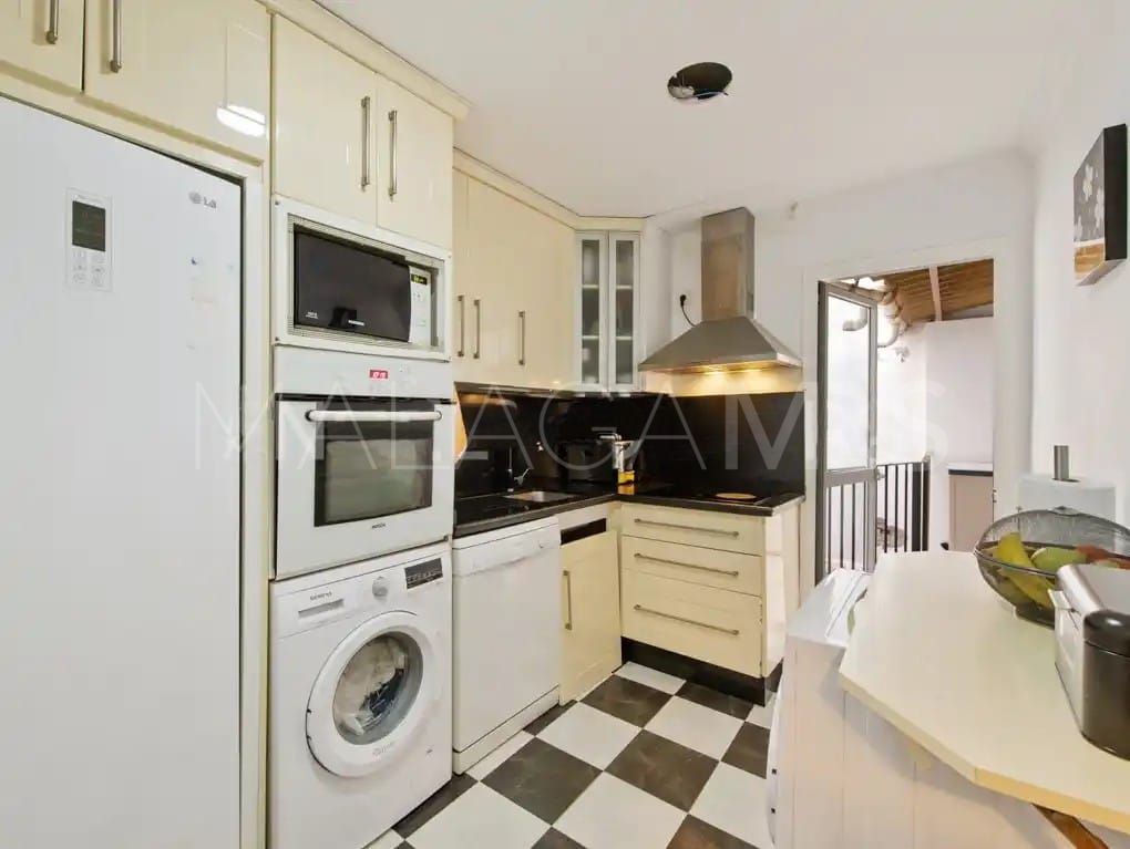 For sale apartment in Estepona Old Town