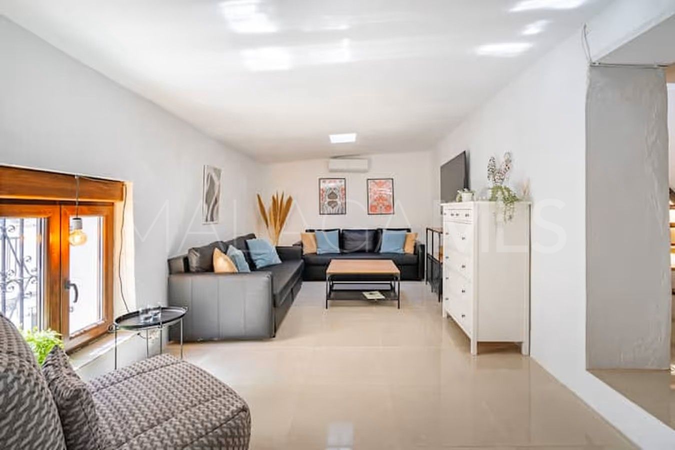 Hus i byn for sale in Estepona Old Town