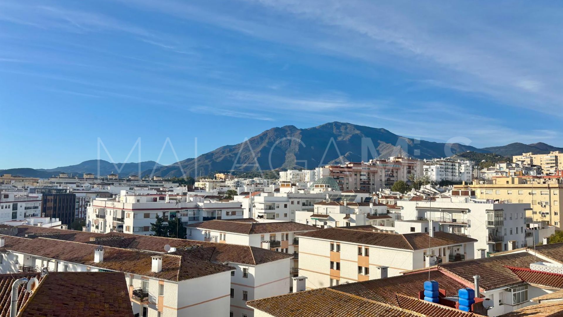 Buy atico duplex in Estepona Casco Antiguo