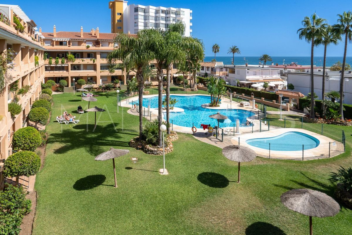 Buy apartment in Cala de Mijas